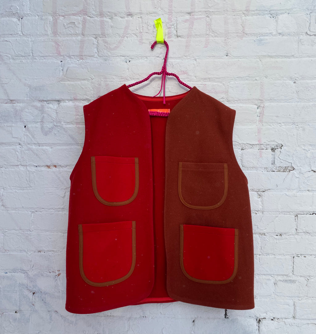 Wool bomber vest— red