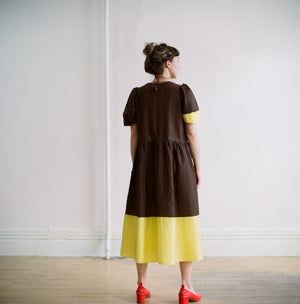 the modest frock (peat/citron)